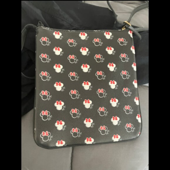 ❤️3/$12 Disney Small Minnie Mouse Purse - Picture 4 of 5